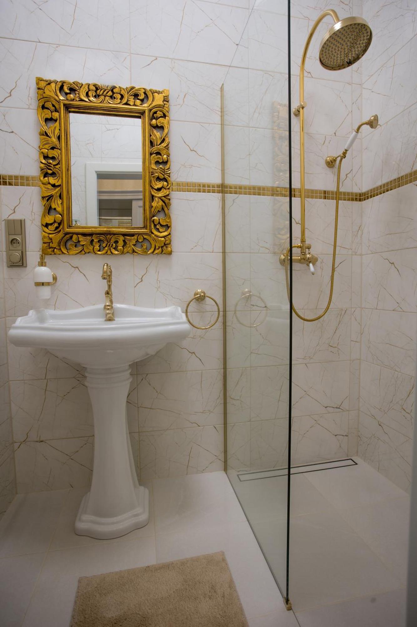 Zamek Kvasetice Hotel Havlíčkŭv Brod Kültér fotó