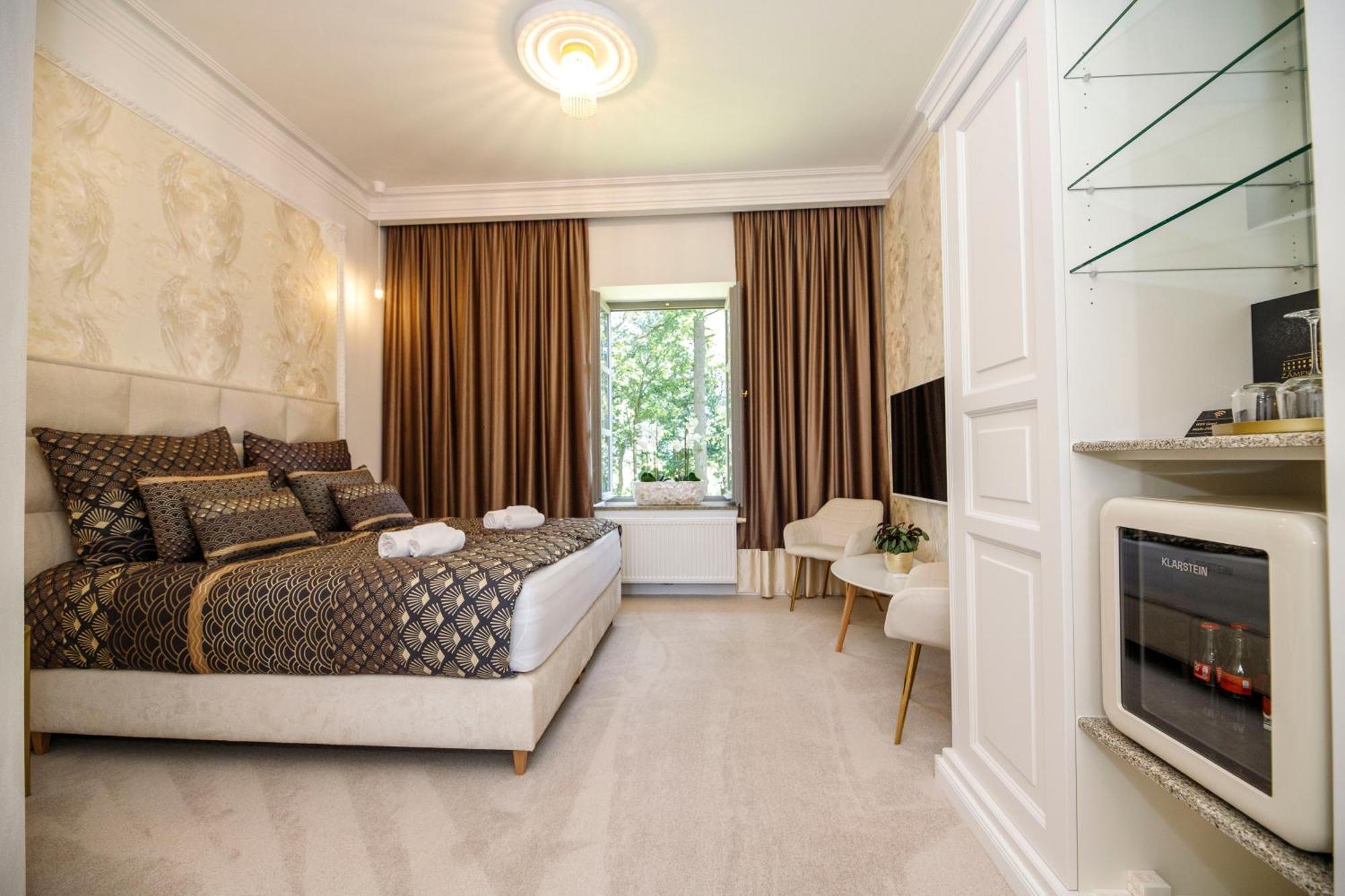 Zamek Kvasetice Hotel Havlíčkŭv Brod Kültér fotó