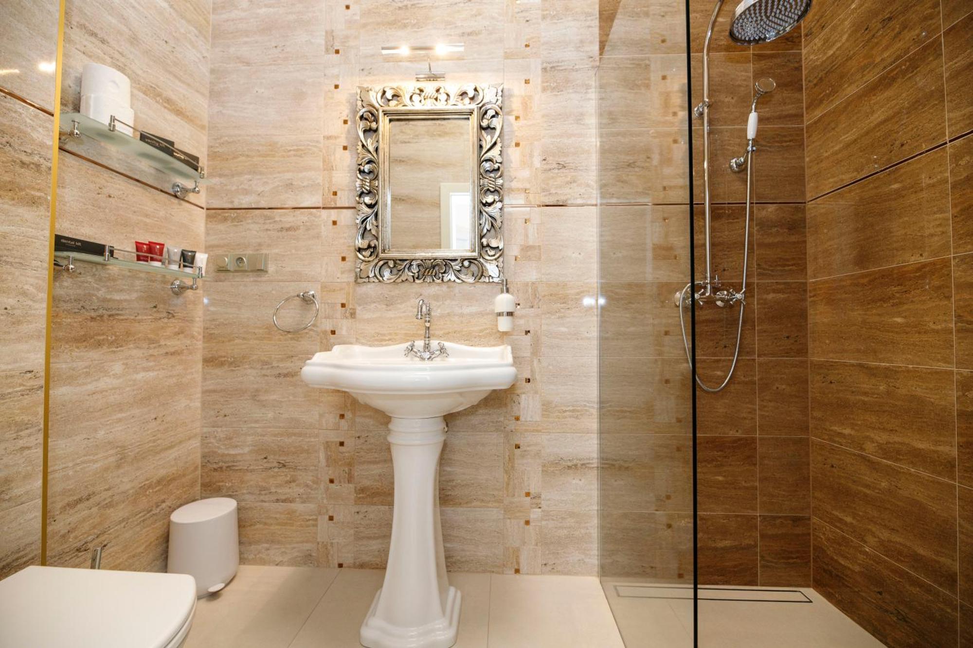 Zamek Kvasetice Hotel Havlíčkŭv Brod Kültér fotó